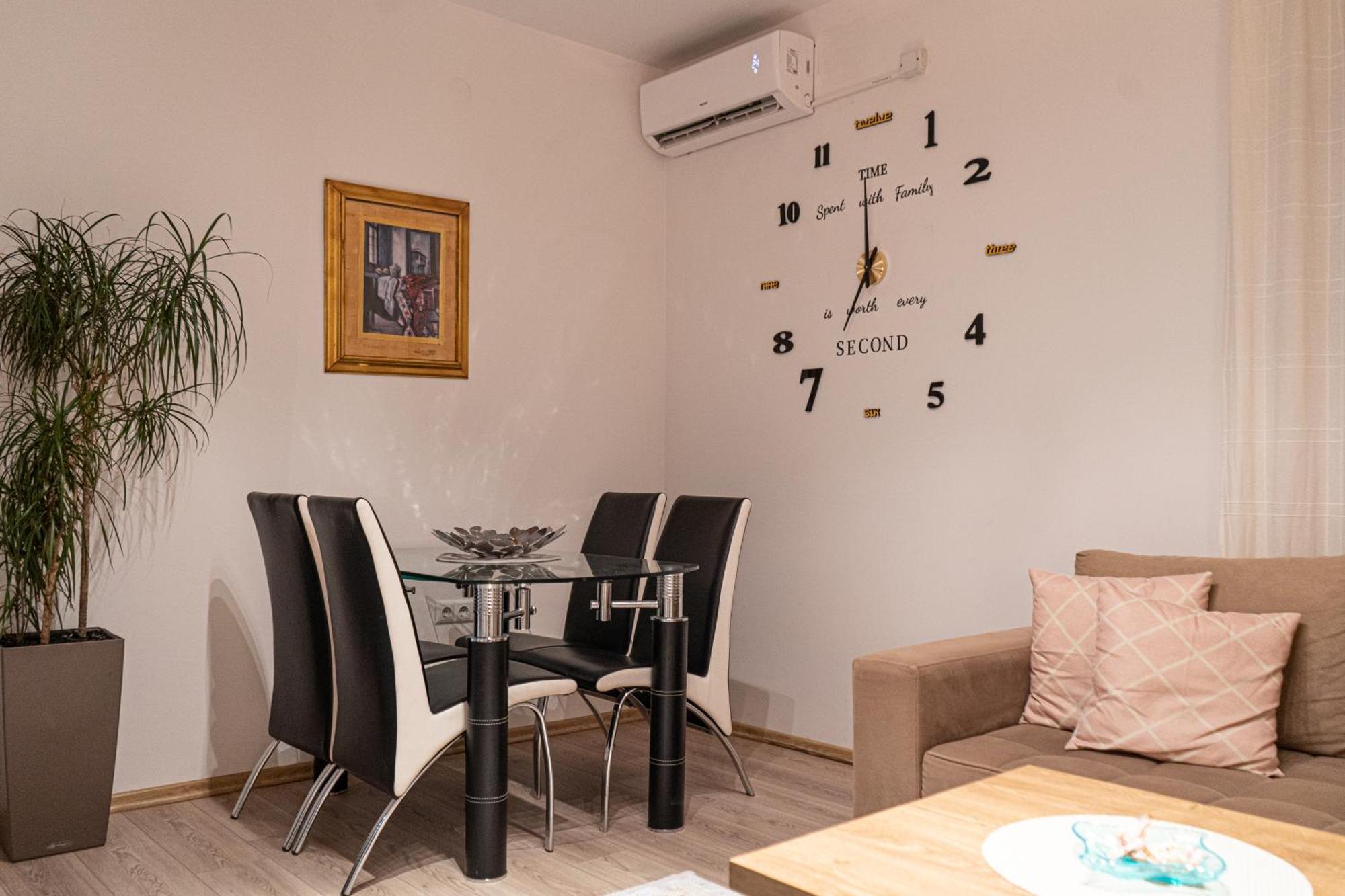 Address Apartment Szarajevó Kültér fotó