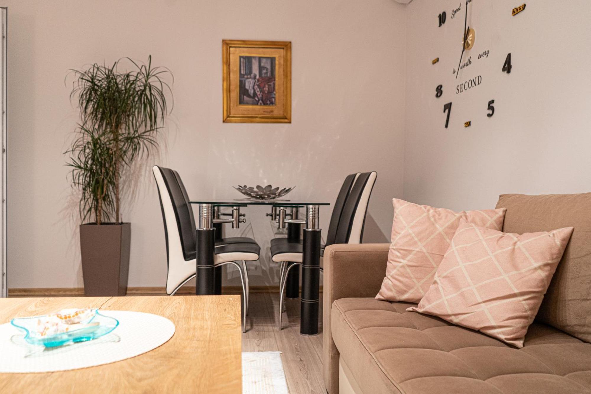 Address Apartment Szarajevó Kültér fotó
